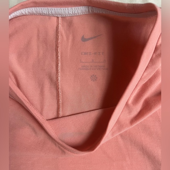 Nike Women’s Dri-Fit One Luxe Standard Fit Tank Top Orange Size L - Picture 2 of 2
